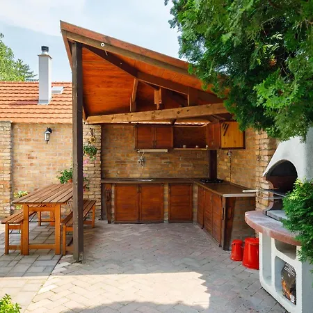 Casa Montana דירה