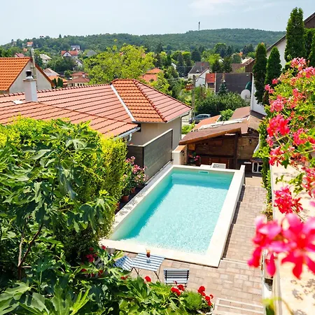 Casa Montana Balatonalmadi
