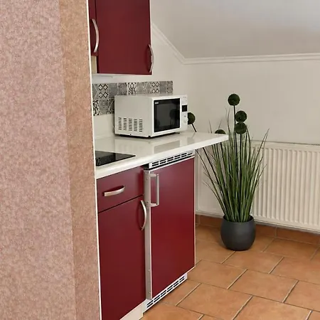 Casa Montana Apartment Balatonalmadi